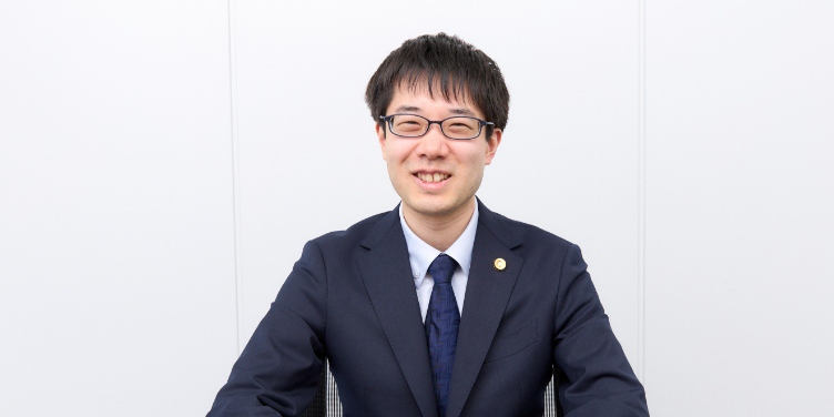 弁護士 田中 隼斗